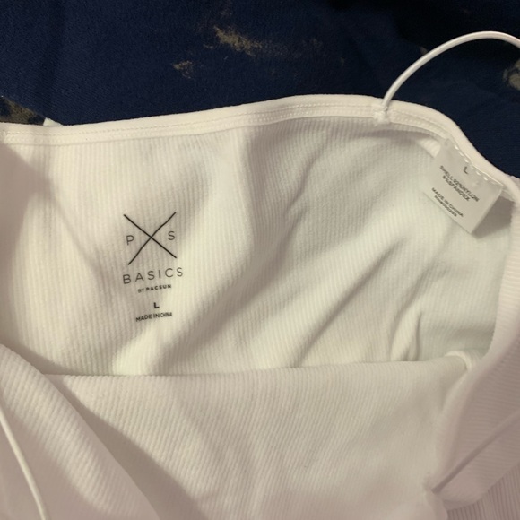 NEVER WORN PACSUN WHITE BODY SUIT - Picture 3 of 4